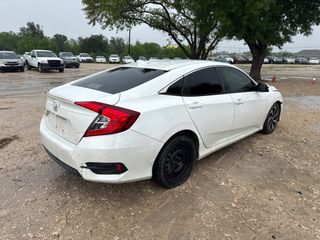 2018 Honda Civic EX-T - Exterior Rear Right Corner Image